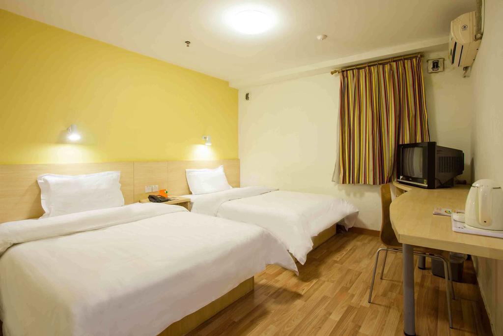 7 Days Inn Beijing Taoranting Subway Branch Exteriör bild