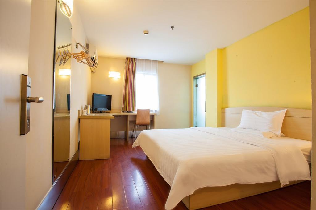 7 Days Inn Beijing Taoranting Subway Branch Exteriör bild